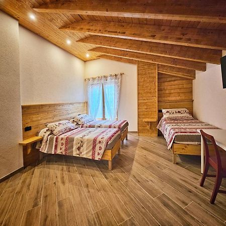 La Genzianella Affittacamere Santo Stefano d'Aveto Ngoại thất bức ảnh